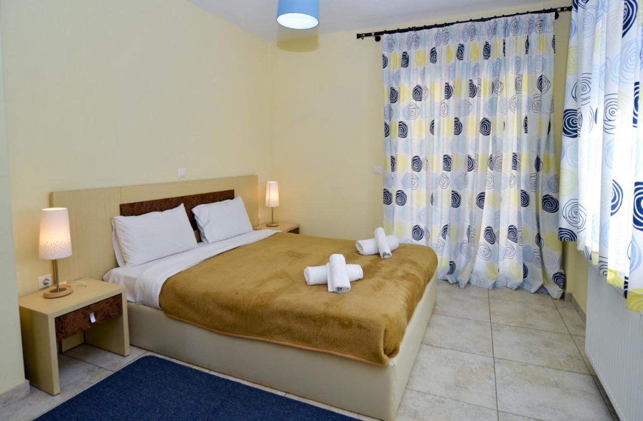 Moonbeam Hotel Потос Экстерьер фото